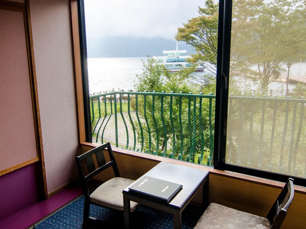 Hotel Musashiya Hakone Esterno foto